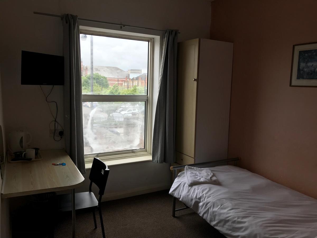Hotel Lindal Harrow Esterno foto