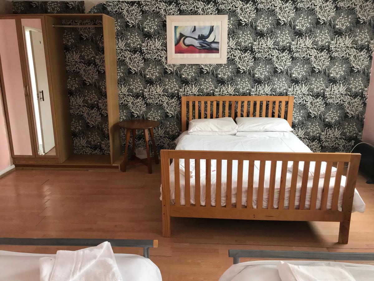 Hotel Lindal Harrow Esterno foto