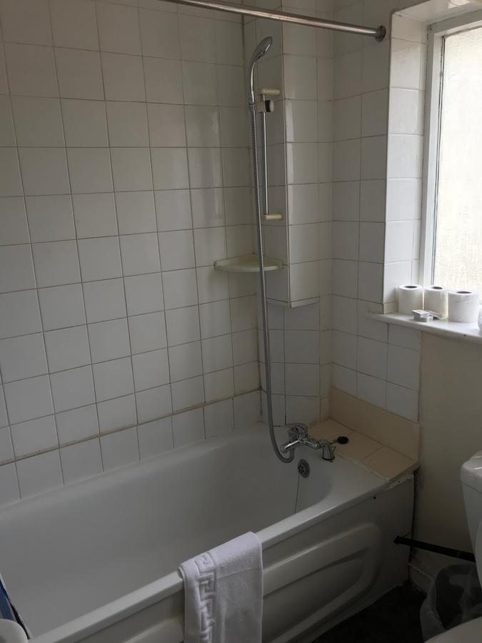 Hotel Lindal Harrow Esterno foto